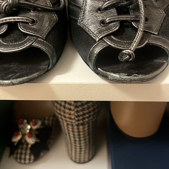 Givenchy black silk and leather peep toe heels - Picture 3 of 4